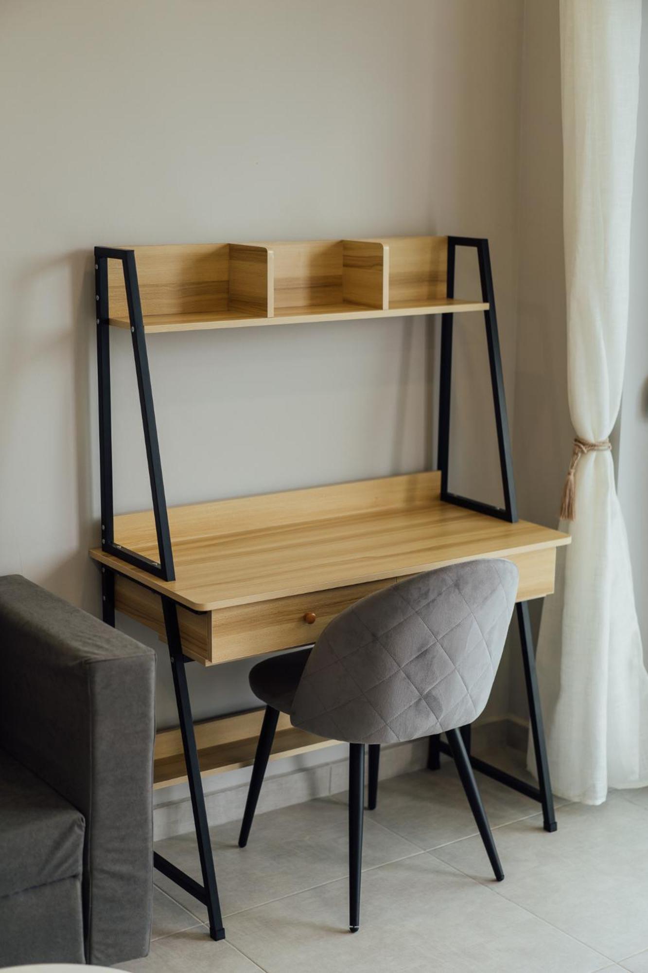 Blue Waves Luxury Suites By The Sea Plomari Ngoại thất bức ảnh